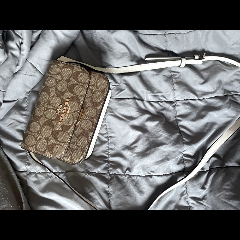 COACH purse BRAND NEW WITH TAGS AND BOX
